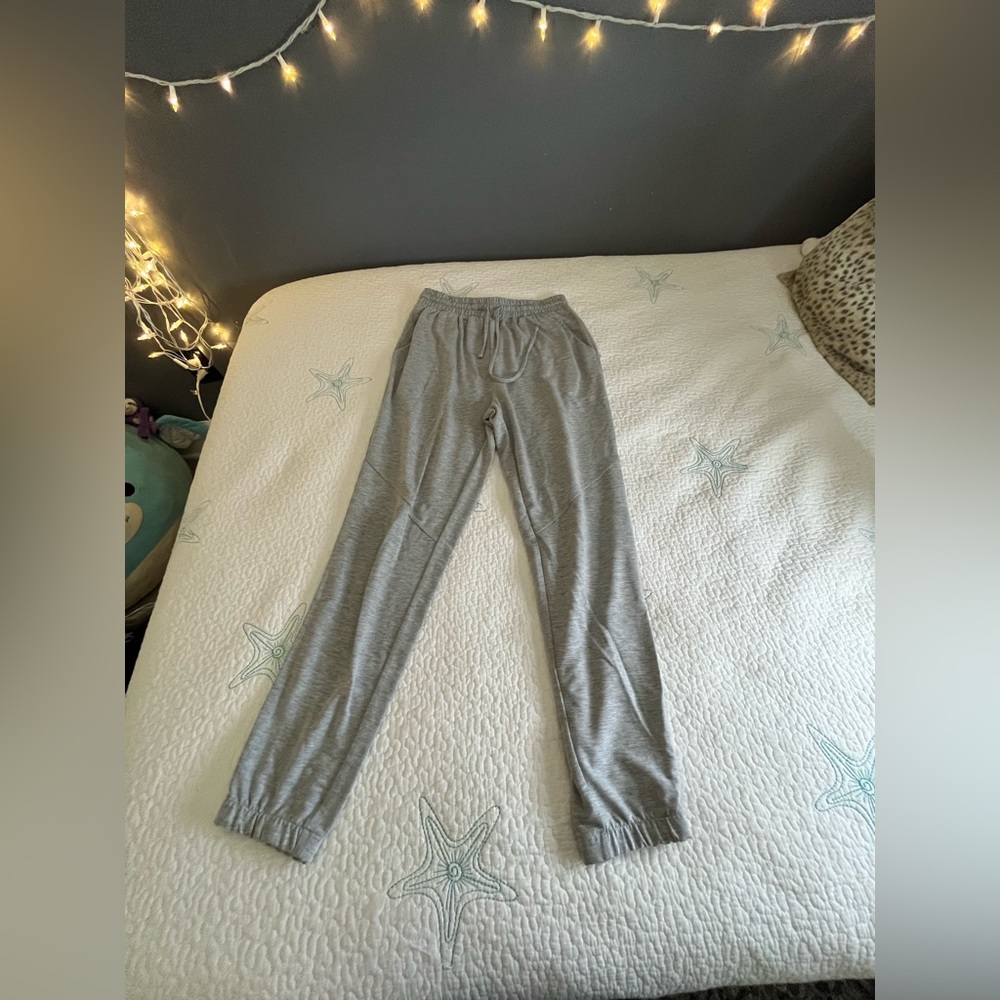 NWOT Forever 21 High Waisted Joggers